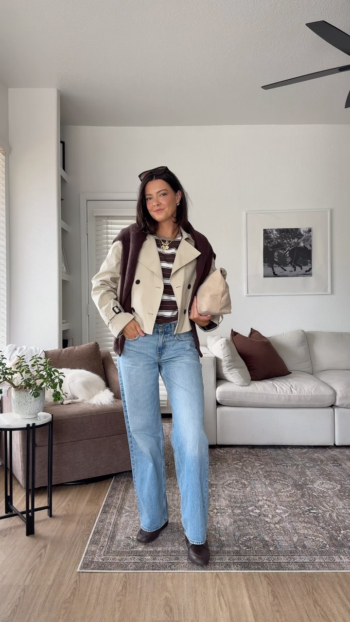 styling closet staples for now vs later ✨ can you believe fall is right around the corner?! The beauty of closet staples is that they can be so versatile even as the seasons change. Comment “YES” and I’ll send you links to these outfits! 💌